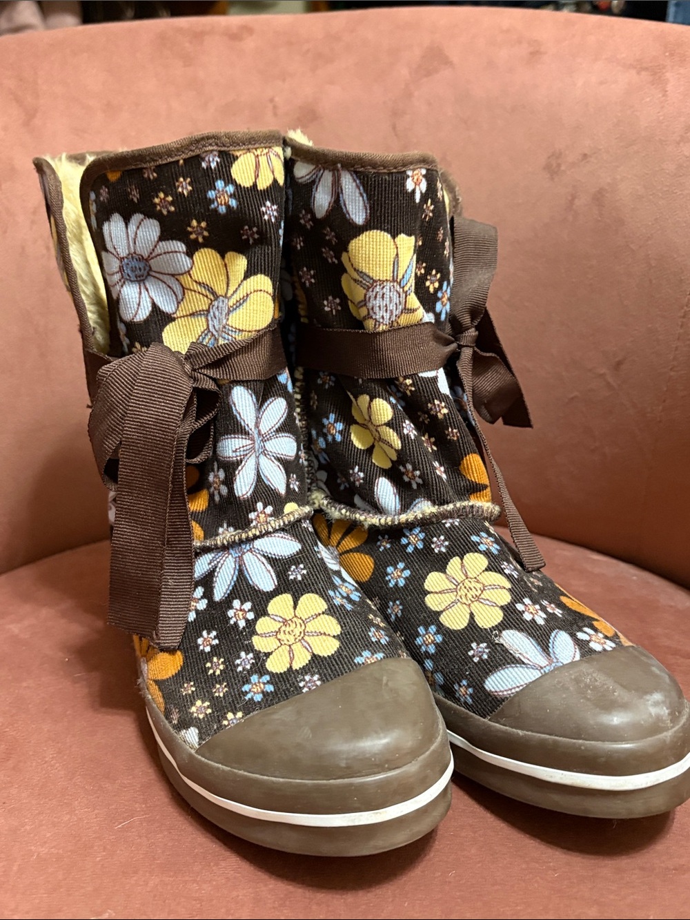 Brown Floral Ribbon Lace-Up Ankle Booties